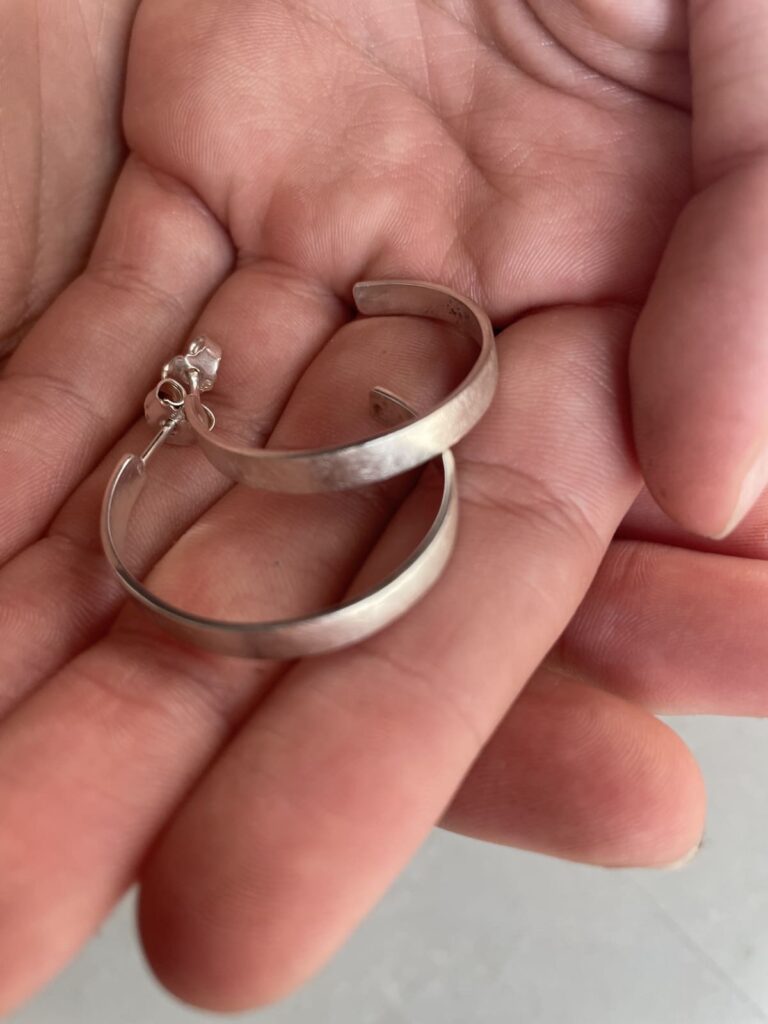 Schmuck Kurse in Rostock bei der Goldschmiede Ulrike Peuker - Ohrringe Ketten Ringe und mehr - stelle Schmuck nach deinen Wünschen her