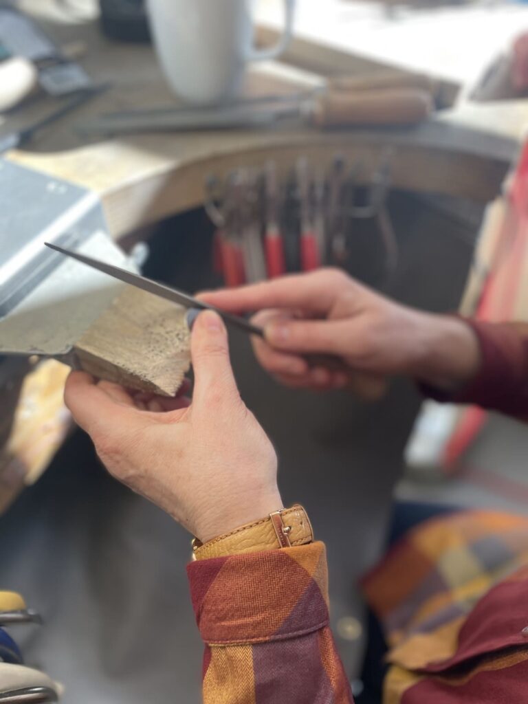 Schmuck Kurse in Rostock bei der Goldschmiede Ulrike Peuker - Schmuck selbst herstellen